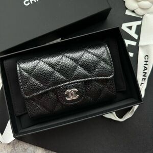 Authentic Chanel Classic Card Holder Caviar Calfskin